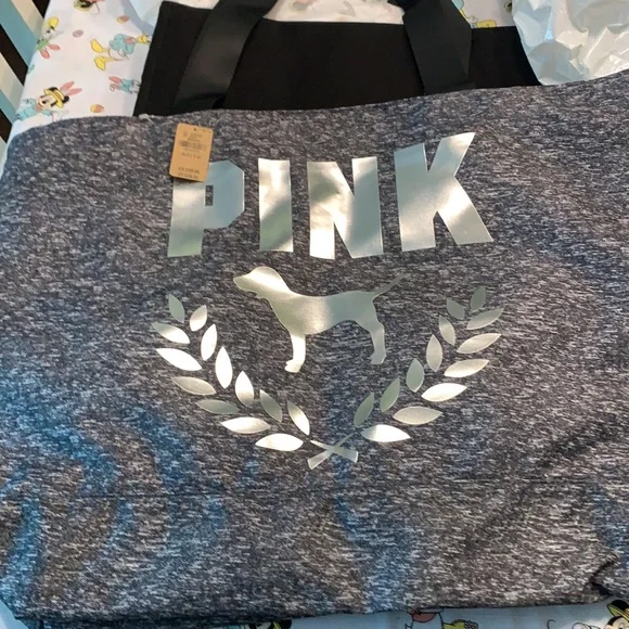 Brand new with tags large pink tote never used - Picture 8 of 10